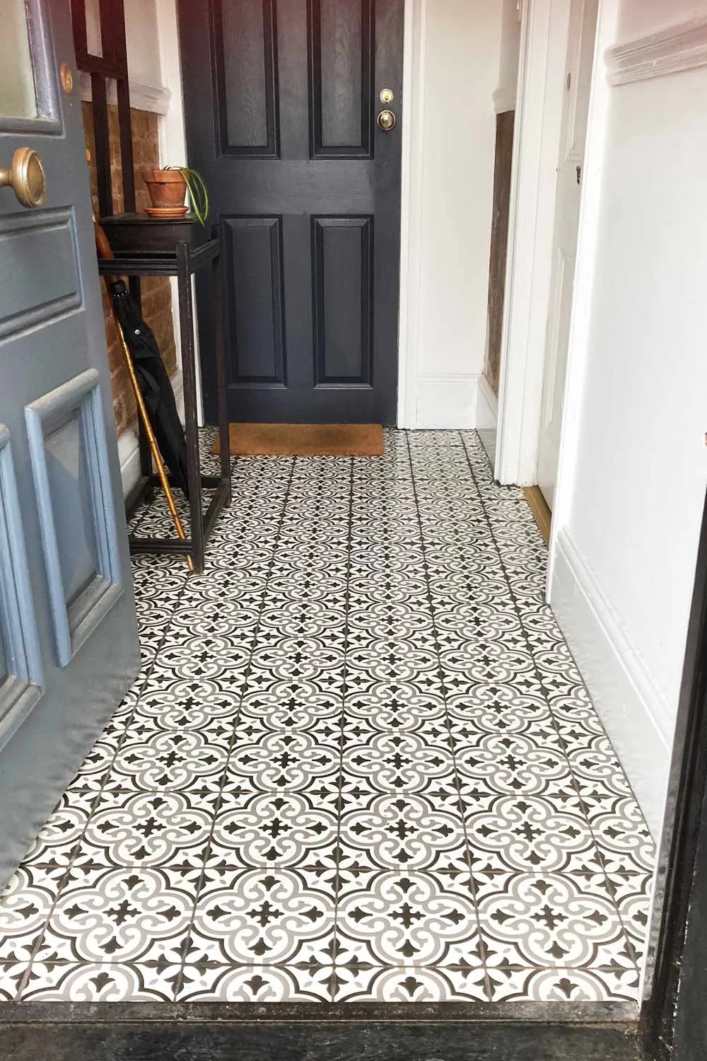 GLADSTONE ROAD, WHITSTABLE - Hallway Refurbishment